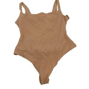 Skims Fits Everybody Square Neck Bodysuit Thong Sand Size Medium New with Tags